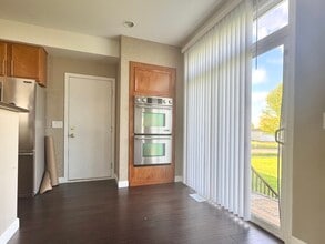 1832 Westridge Pl in Aurora, IL - Building Photo - Building Photo