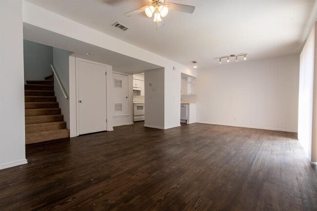 5506 Grover Ave in Austin, TX - Building Photo - Building Photo