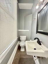 447 Warner St in Cincinnati, OH - Foto de edificio - Building Photo