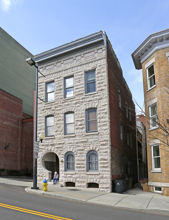 209 Church Ave in Knoxville, TN - Foto de edificio