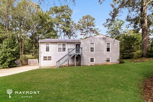 131 Bernice Dr in Lawrenceville, GA - Building Photo