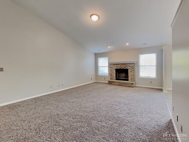903 Moonlight Ct photo'