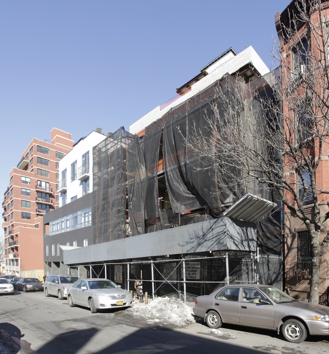 277 1st St in Brooklyn, NY - Foto de edificio