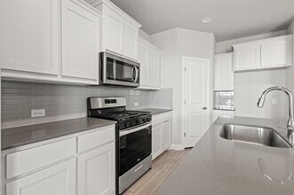 204 Dunmore Dr in Fort Worth, TX - Building Photo - Building Photo