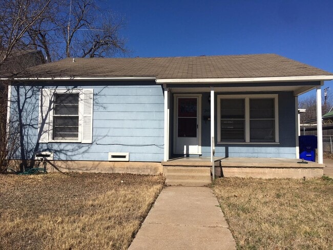 property at 3005 Edmond Ave