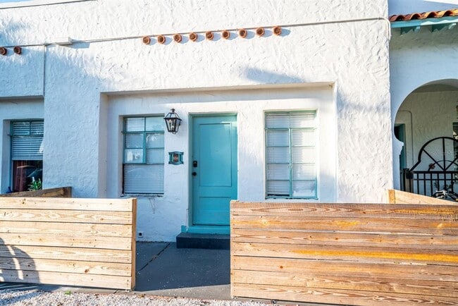 property at 1700 Park St N