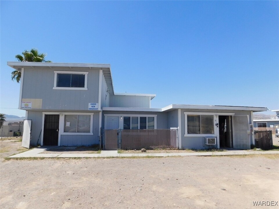 1641 Turquoise Rd in Bullhead City, AZ - Building Photo