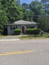 105 W Longview St in Chapel Hill, NC - Building Photo - Building Photo