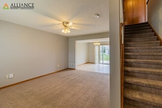 500 Brookmont Dr in Manhattan, KS - Building Photo - Building Photo