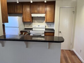 133 Torrey Pine Terrace in Santa Cruz, CA - Building Photo - Building Photo