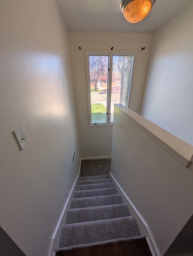 155 E Griffith Rd, Unit Lower in Pocatello, ID - Building Photo - Building Photo