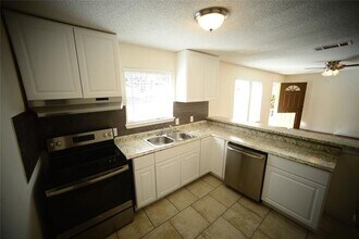 2250 True Ave in Fort Worth, TX - Building Photo - Building Photo