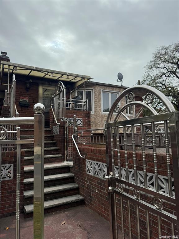 property at 109-04 Myrtle Ave