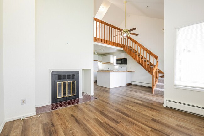 property at 2201 Pearl St