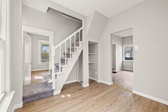 84 N Oakley Ave in Columbus, OH - Building Photo - Building Photo