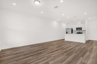 11312 Blue Bay Dr in Orlando, FL - Building Photo - Building Photo