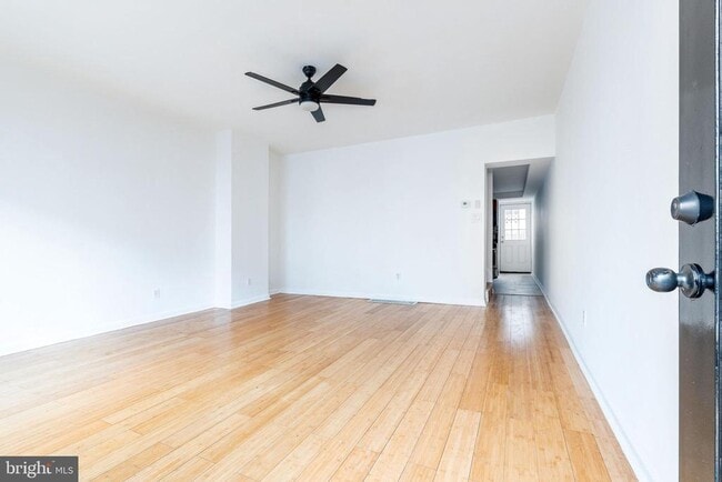 property at 2726 Edgemont St