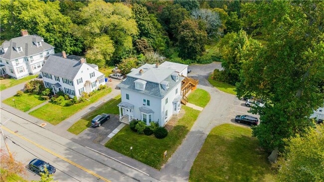 15 Prospect St in Taunton, MA - Foto de edificio - Building Photo