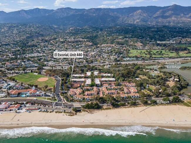 property at 440 Por La Mar Cir