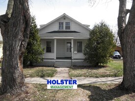 1115 S 8th Ave in Wausau, WI - Building Photo