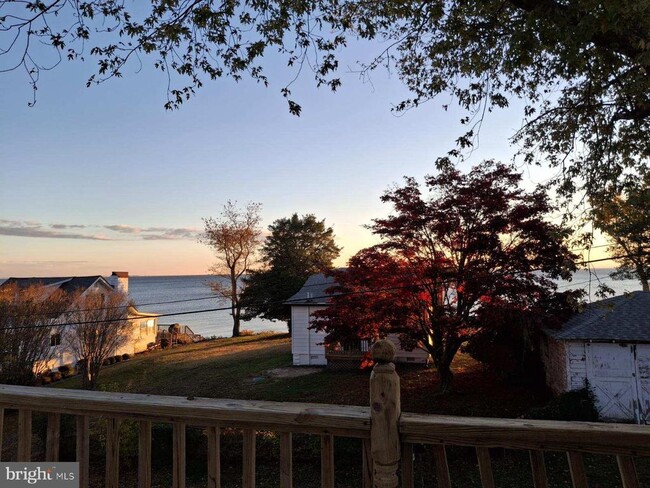 property at 122 Chesapeake Ave