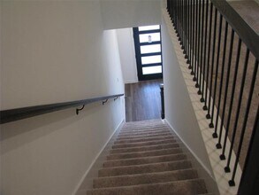 7573 Laburnam Rd in Dallas, TX - Building Photo - Building Photo