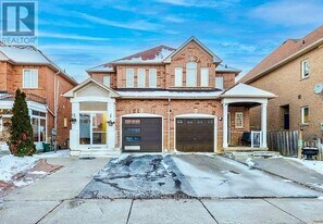 56 Tahir St in Vaughan, ON - Building Photo