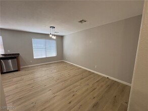 2764 Red Vista Ct in Henderson, NV - Building Photo - Building Photo
