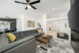 74830 Waring Ct in Palm Desert, CA - Building Photo - Building Photo