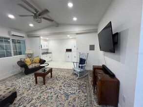 6441 Willow Wood Ln in Tampa, FL - Building Photo - Building Photo