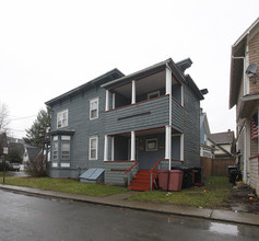 18 Church St in Oneonta, NY - Foto de edificio - Building Photo