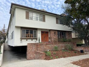 1313 14th St in Santa Monica, CA - Foto de edificio - Building Photo