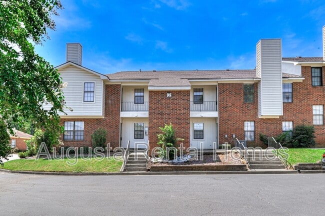 property at 2515 Ctr W Pkwy