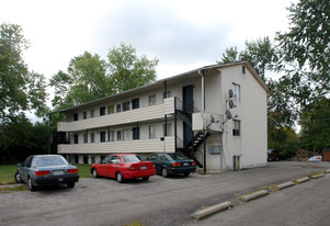 757 Riverview Dr Apartments