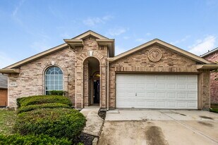 6072 Grand Champion Blvd in Fort Worth, TX - Building Photo