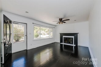 1913 Optimist Ln in Charlotte, NC - Building Photo - Building Photo