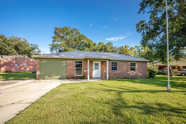 property at 4702 Coronada Ave