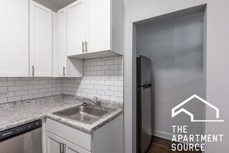 1224 W Rosemont Ave in Chicago, IL - Building Photo - Building Photo