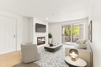 North Ridge in Portland, OR - Building Photo - Building Photo