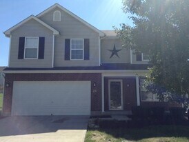 241 Lakeview Dr in Franklin, OH - Building Photo