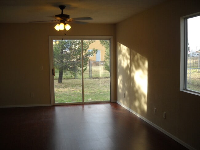 property at 10234 S Sandstone Dr