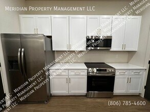 5912 Erskine St in Lubbock, TX - Building Photo - Building Photo