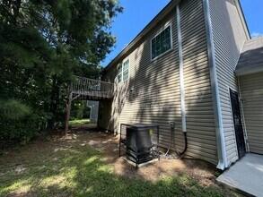 525 Dot Dr in Atlanta, GA - Building Photo - Building Photo