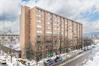 Forum Towers in Scranton, PA - Foto de edificio - Primary Photo