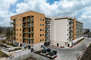 Bend South Congress in Austin, TX - Building Photo
