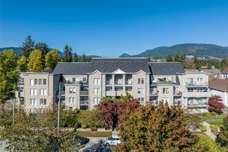 the Charleston in Port Coquitlam, BC - Building Photo - Building Photo