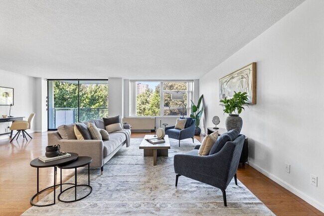 80 Park St in Brookline, MA - Building Photo - Building Photo