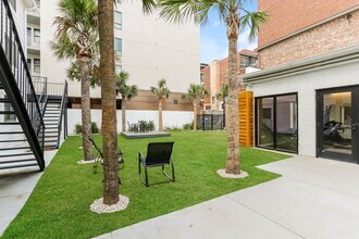 369 King St in Charleston, SC - Building Photo - Building Photo