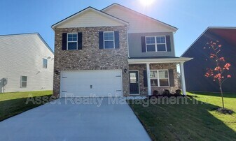 12134 Evergreen Dr NE in Knoxville, TN - Building Photo