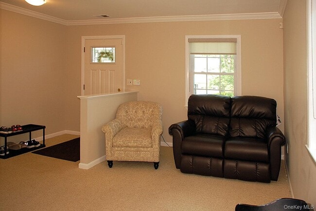 18 Coralyn Ave in White Plains, NY - Building Photo - Building Photo